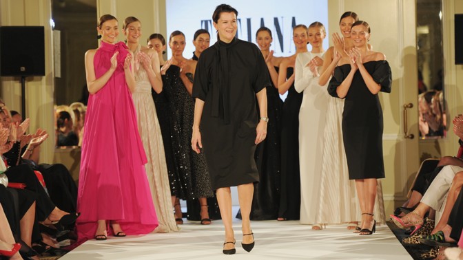 Tatiana Kovaříková představila kolekci pro léto 2022: Které celebrity podlehly podmanivé kráse jejích modelů?