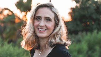 Laura (45): Manželova milenka mi otevřela oči. Nakonec jsme ho opustily obě
