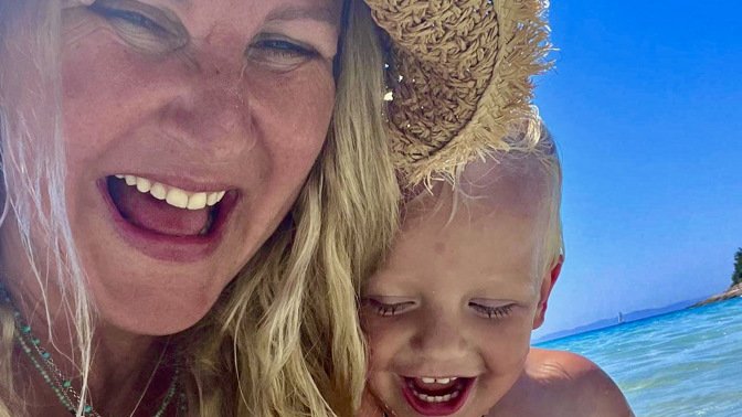 Máma na přechodu Vendula Pizingerová exkluzivně z Chorvatska: Posílá prosebný vzkaz svému manželovi