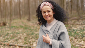 Eliška (44): Podivná světla mě zavedla hluboko do lesa. Doteď nechápu, co znamenala a kdo mi pomohl z bryndy