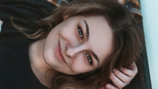 Denisa (26): Žena z esoterického krámku mi darovala kámen. Díky němu jsem našla životní štěstí