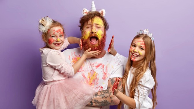 Den otců podle horoskopu: Jaký je váš tatínek podle zvěrokruhu? Kdo naučí děti lumpárny a kdo je přísný?