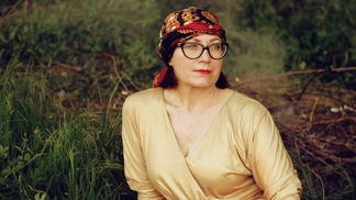 Laura (55): Skončila jsem na vozíku a tehdy mi došlo, že jsem to jako malá holka viděla v křišťálové kouli