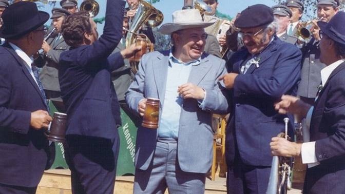 Čechoameričan Kolínek z Chalupářů: Čestmír Řanda si léčil deprese ze smrti otce kouřením