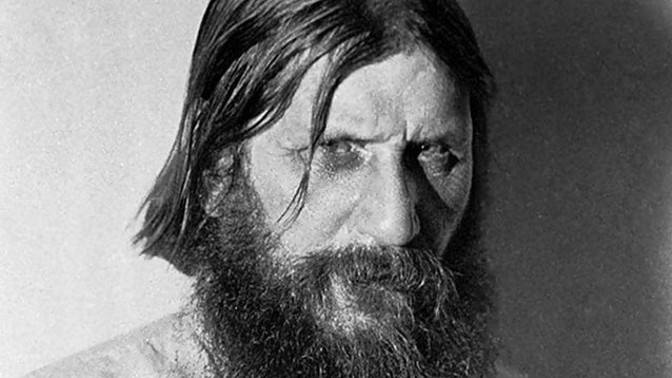 Záhada Rasputinovy chlouby: Uctíval ji spolek pařížských žen, dnes je prý v petrohradském Muzeu erotiky