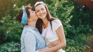 3 znamení zvěrokruhu, která se v červenci usmíří s rodinou. Najdete se mezi nimi?