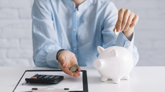 Šetři za tři: Pár jednoduchých pravidel do domácnosti, která vám mohou ušetřit i několik tisíc měsíčně