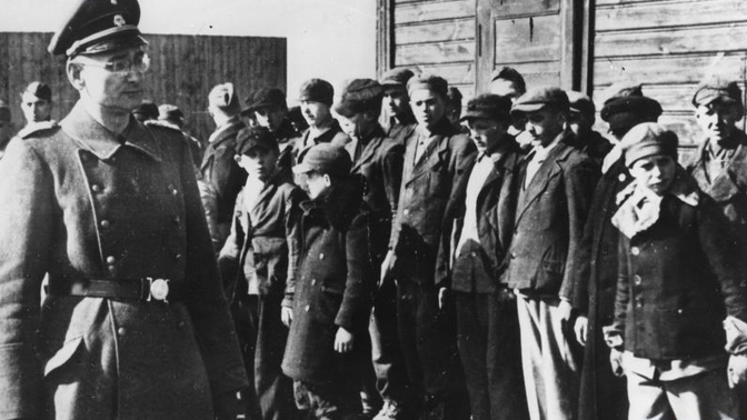 Děsivé poměry v „malé Osvětimi“: Esesáci nutili děti jíst myši a vši, nechyběla ani polévka z červů a hřebíků