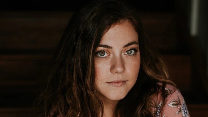 Albína (21): Máma si myslela, že blouzním, když mluvím s babičkou. Ale pak měla stejný zážitek