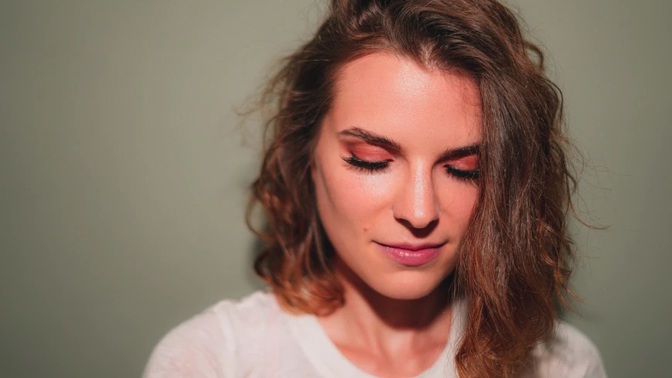 Marie (29): Karty mi řekly, proč zemřela skoro celá má rodina. Jenom u maminky mlží