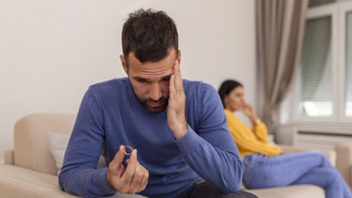 Lukáš (37): Snoubenka odkládala svatbu pět let, prý musí zhubnout do šatů. Pravda ale byla jinde