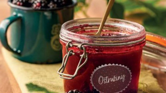 Babiččina ostružinová povidla: Uchovejte si chuť léta na zimu