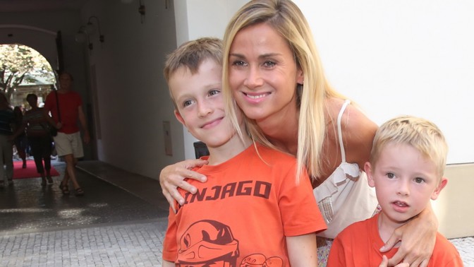 DJ Lucca o osudu úspěšných žen v hudebním byznysu: Najednou je vám 50, nemáte děti a mít je zřejmě nebudete