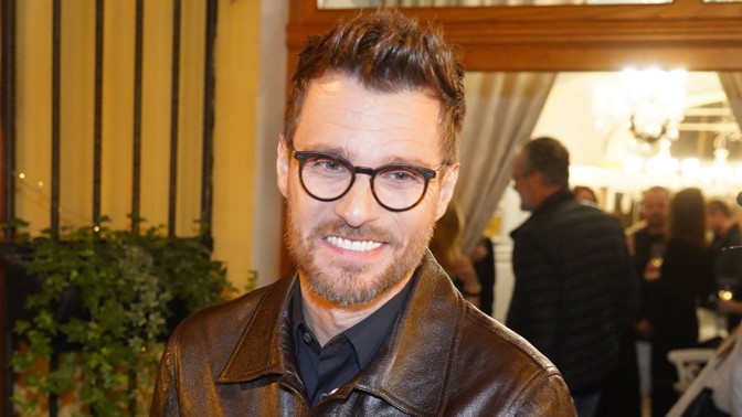 Dcera Leoše Mareše Alex slaví 5 měsíců: Nad dojemnou fotografií fanoušci spekulují, komu je podobná