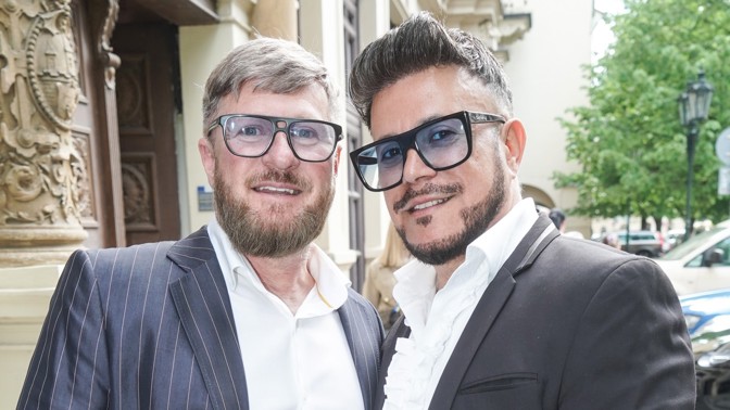 Módní návrhář Osmany Laffita: S manželem děti nechceme, nedává nám to smysl