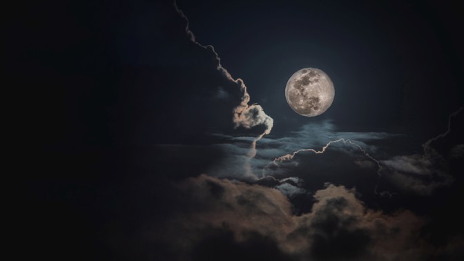 3 znamení zvěrokruhu, která se pod vlivem úplňku ve Vodnáři dočkají velkých změn