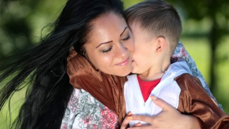 Monika (33): Vadí mi, že manžel vychovává syna tak, jak to dělal jeho otec. Zlobou, křikem a bez lásky