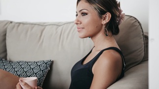 Judita (25): Tátův oblíbený hrníček se v noci rozpadl vejpůl. Věřím, že to byl jeho pozdrav z onoho světa