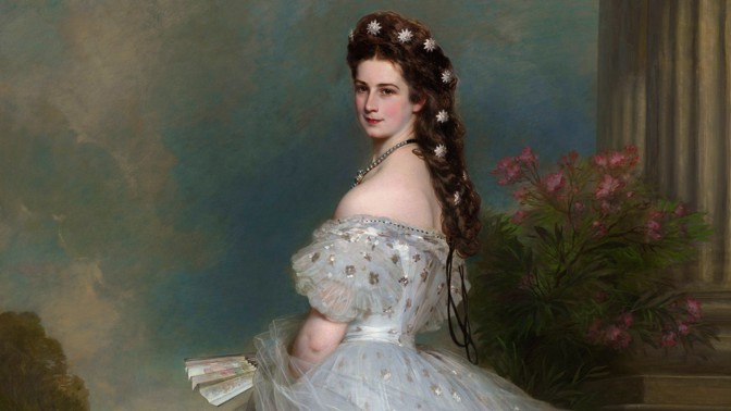 Tajemství krásy císařovny Sissi: Na vrásky prý přikládala syrové maso, vosí pas ladila lehkou snídaní a vlasy si myla tři hodiny