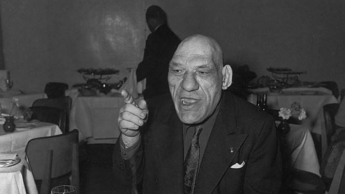 Skutečný Shrek: Maurice Tillet se chtěl stát právníkem, kvůli deformující nemoci akromegalii raději zápasil v ringu