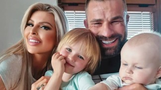 Lela Vémola si po dvou císařích přeje další děti: Bolesti při porodu jsem se nebála, byla ze mě ihned akční máma