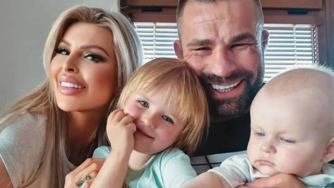 Lela Vémola si po dvou císařích přeje další děti: Bolesti při porodu jsem se nebála, byla ze mě ihned akční máma