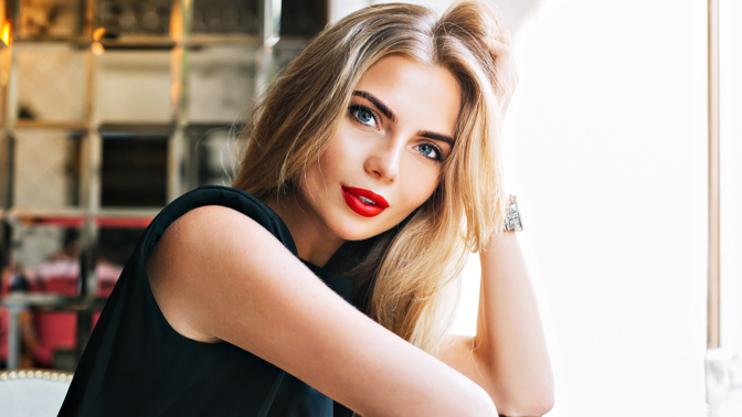 Karolína (29): Přítel mi dal po třech letech kopačky, prý jsem příliš atraktivní. Není to směšný důvod?