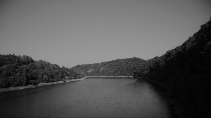 Nejznámější UFO v Čechách: Piloti museli v roce 1987 zničit záznamy z pronásledování záhadného objektu