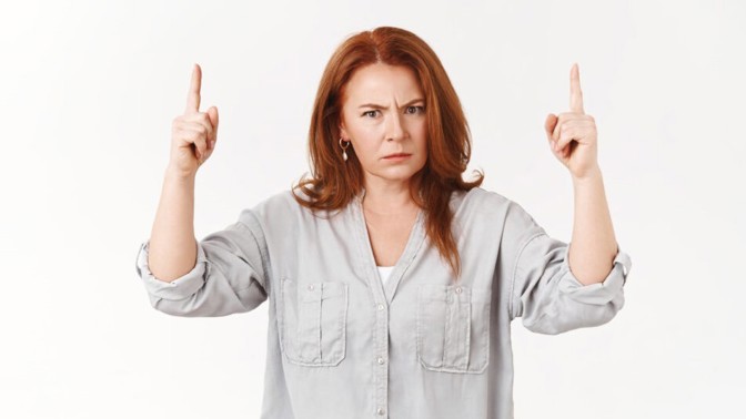 Lída (48): Manžel začal znovu kouřit a pít, vůbec ho nezajímá, kolik to spolyká peněz