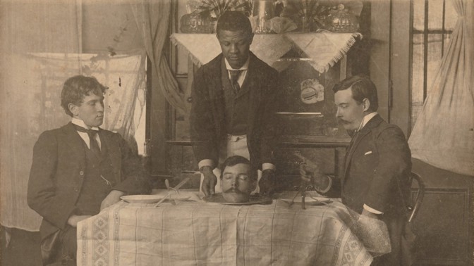 Úžasné bezhlavé fotografie: Viktoriánský výstřelek děsil i bavil zároveň