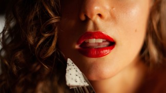 Erotický horoskop na víkend: Kdo si splní tajný sen a koho zláká rychlovka na veřejnosti?