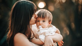 Nikol (34): Manžel si hraje na skvělého tátu jen mezi lidmi. Sotva se za námi doma zavřou dveře, je to hrůza