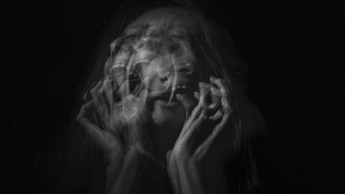 Hannibal Lecter v sukni: Modelka Omaima Nelson svého muže rozčtvrtila a částečně prý i snědla