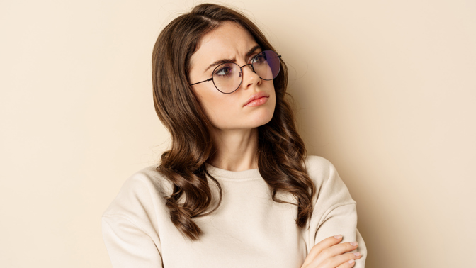 Příběhy o lásce: Můj přítel opovrhoval mou vášní. Rozchod přišel ve chvíli, kdy vyhodil knihu do koše