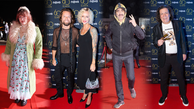 Předepsaný dress code na Českém slavíkovi porušili hlavně pánové. Krajčo dorazil v síťovině, Kohák v kšiltovce