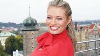 Lucie Borhyová vydala svou první píseň: Obě moje děti v klipu sehrály malou roličku