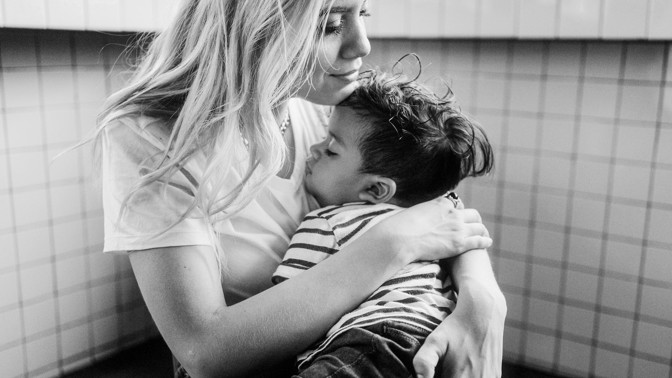 Jana (42): Ztratila jsem nervy a dala synovi facku. Není chvíle, kdy bych toho nelitovala