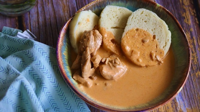 Kuře na paprice: Jednoduchý recept, božská chuť, zvládne ho i začátečník