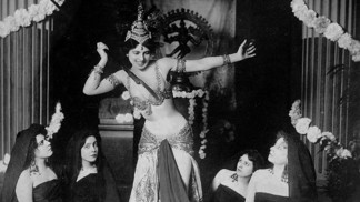 Nejslavnější špiónka historie: Mata Hari měla být pouze důvěřivou loutkou v rukou mocných mužů