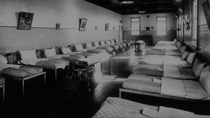 Duševně nemocní ve třetí říši: V Polsku je nacisté stříleli a posílali do provizorních plynových komor