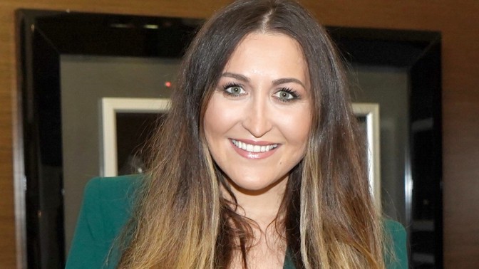 Z dcery Michala Davida Kláry (33) je investorka: Nemusíte mít na účtech miliony, stačí investovat 3000 korun, vzkazuje ženám