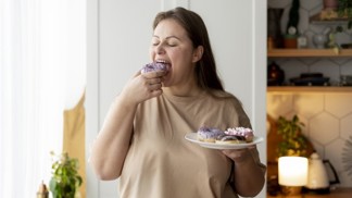 Jana (28): Roky trpím emočním přejídáním. Už musím najít cestu ven, nebo mě to spolkne
