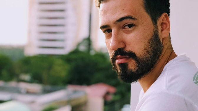 Jakub (35): Nešlo mi do hlavy, proč manželka tloustne, když tolik cvičí. Noční přepadovka v tom udělala jasno