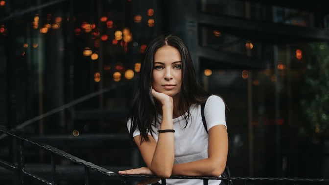 Klára (33): Ve vyhořelém domě jsem zahlédla dvě postavy. Nebyli to ale bezdomovci, jak jsem myslela