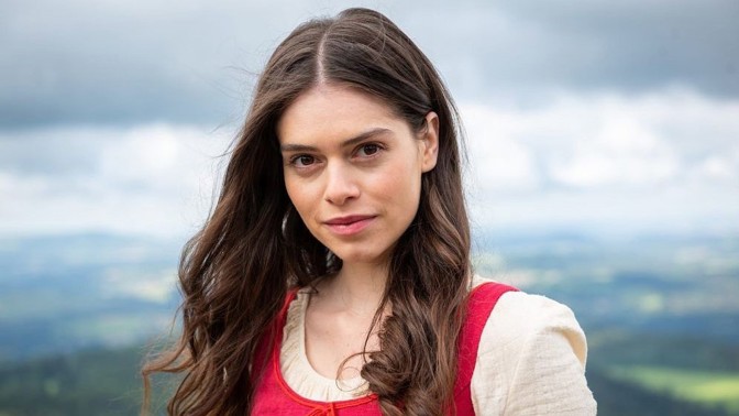  Leona Skleničková z Krakonošova tajemství: Nejhorší bylo běhat po horách v botách na podpatcích