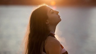 Olina (25): Babička se mi zjevila v den své smrti a dala mi krásný slib. Díky tomu jsem v životě šťastnější