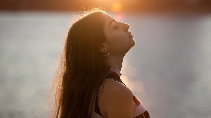 Olina (25): Babička se mi zjevila v den své smrti a dala mi krásný slib. Díky tomu jsem v životě šťastnější