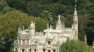 Záhady paláce Quinta da Regaleira: Sídlo zámožného entomologa je prošpikováno odkazy na tajné společnosti