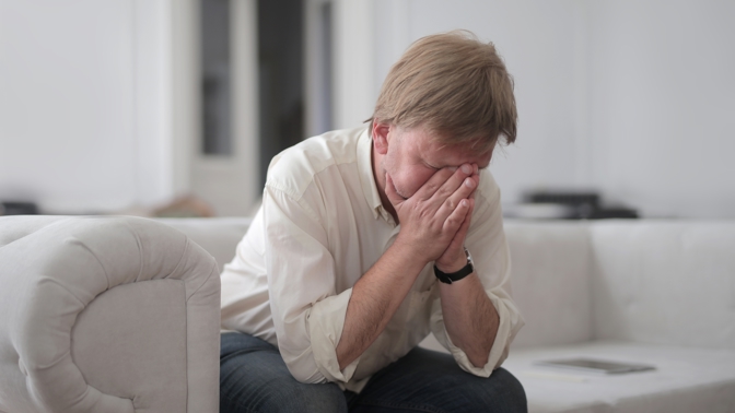 Hynek (45): Co manželka povýšila v práci, chová se děsně. Dělá, jako kdybychom se synem byli její podřízení