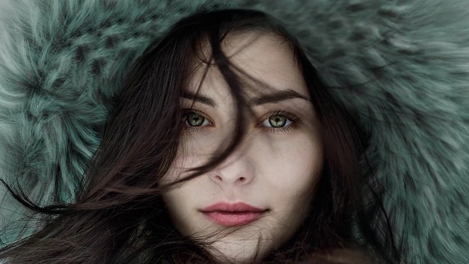 Julie (24): Klobouk vypadlý ze skříně oznamoval, že je děda v nebezpečí. Zachránily jsme ho na poslední chvíli